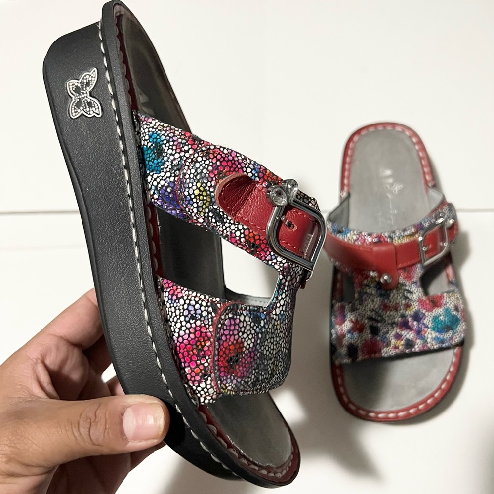 Alegria | Peggy Hibiscus Leather Sandals